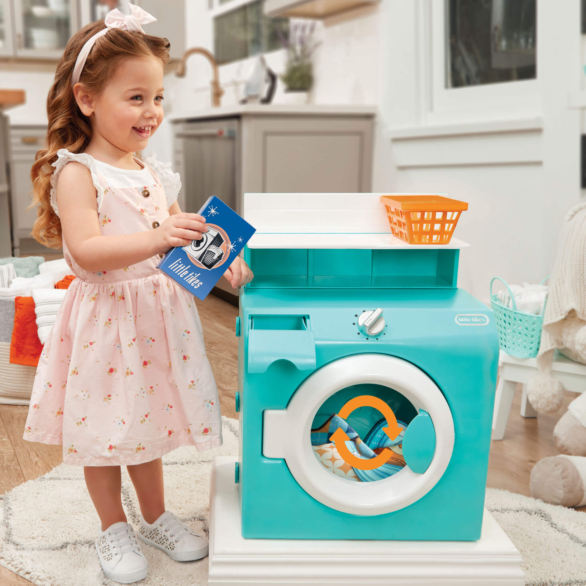 First Retro Washer-Dryer - Official Little Tikes Website